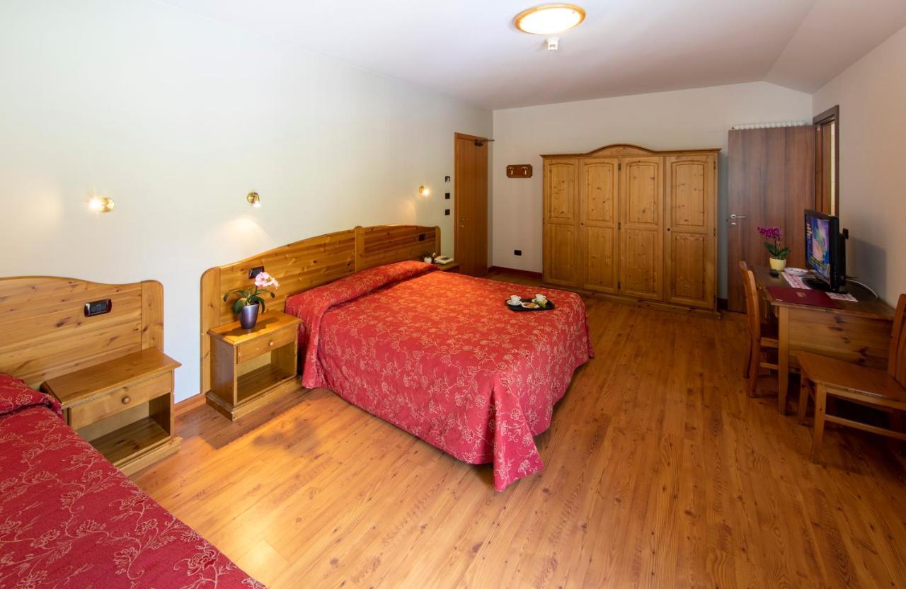 Albergo Edelweiss - Larespa Crodo Eksteriør billede